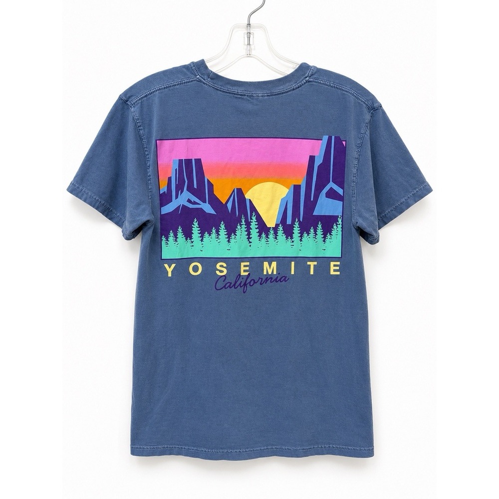 Yosemite California Graphic T-Shirt Size Small Blue Outdoor Tee